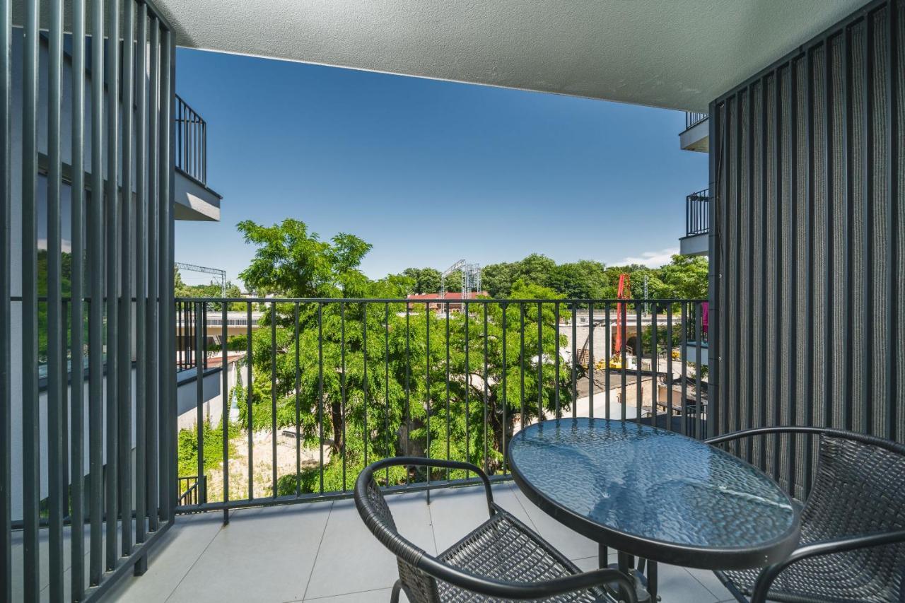 Apartment Terrace